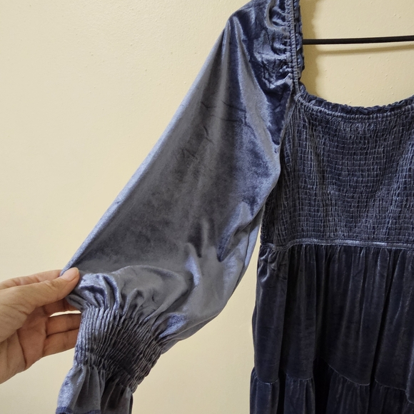 Chic Long Sleeve Blue Dress - Picture 7 of 7